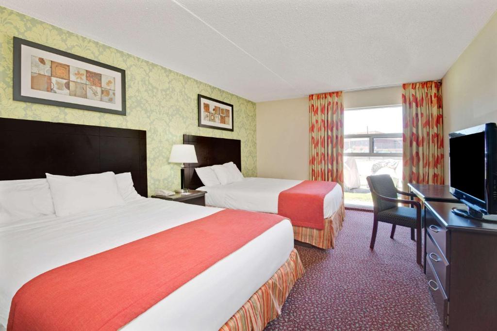 KNIGHTS INN TORONTO SCARBOROUGH - Toronto ON 4694 Kingston Rd. M1E2P9