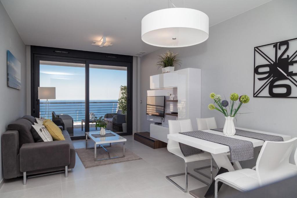 Gorgeous Infinity View Apartment 전경