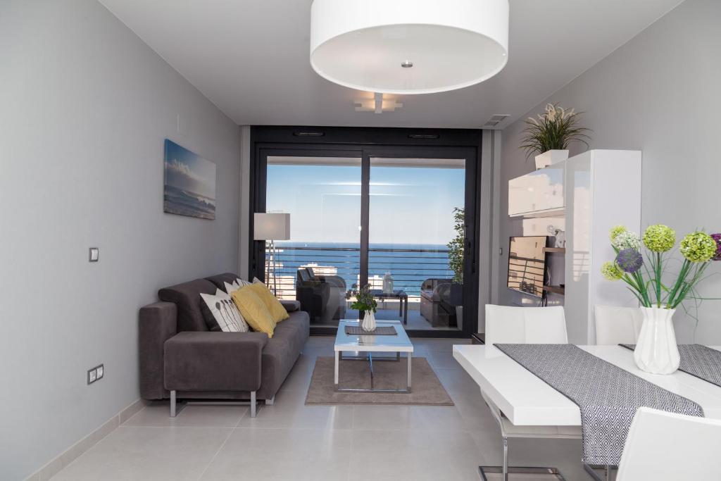 Gorgeous Infinity View Apartment - 3