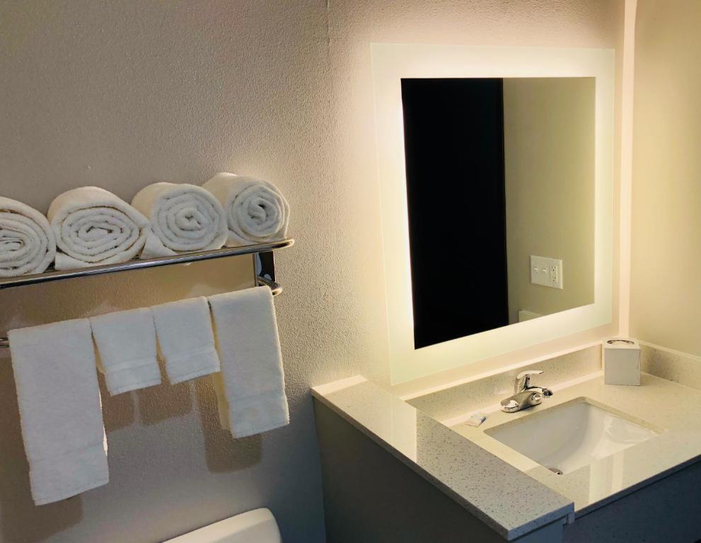 Hotel Glenpool photo