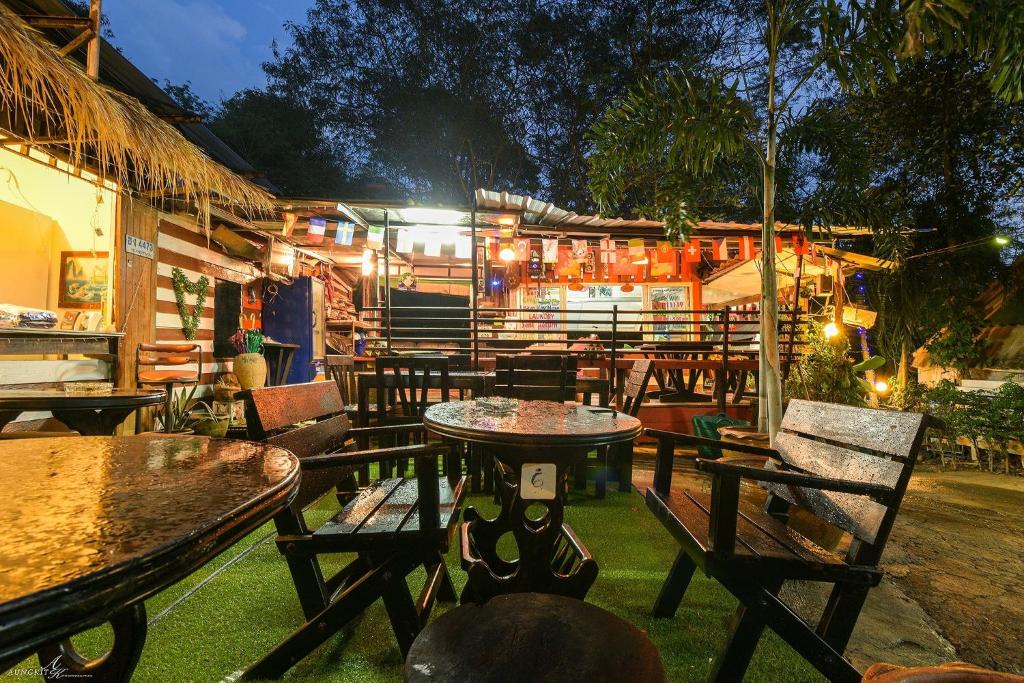 툭툭 게스트하우스 전경