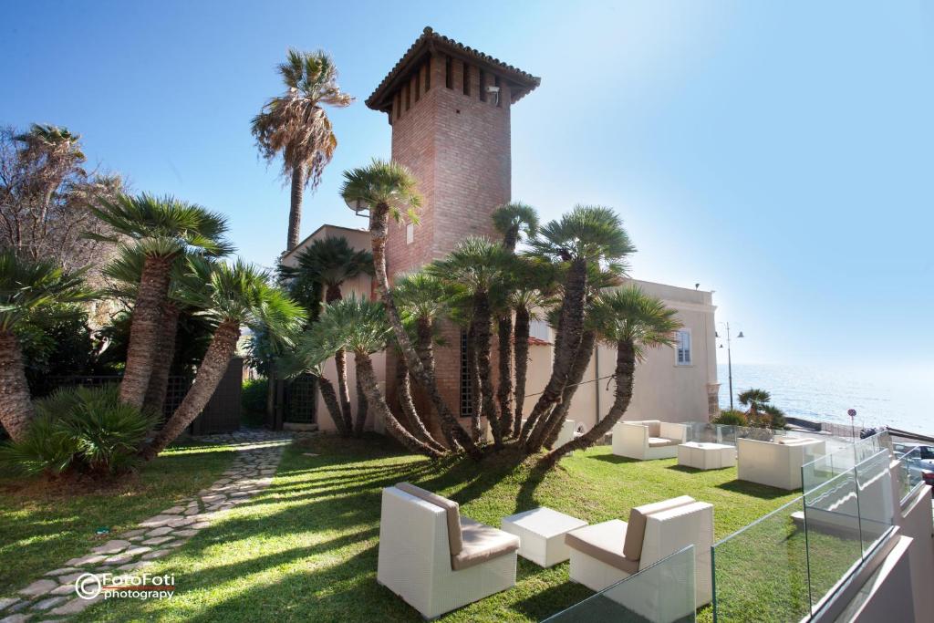 Ngonia Bay Boutique Hotel photo