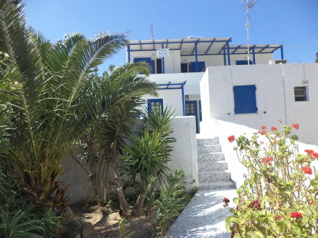 Marina's Studios Serifos photo