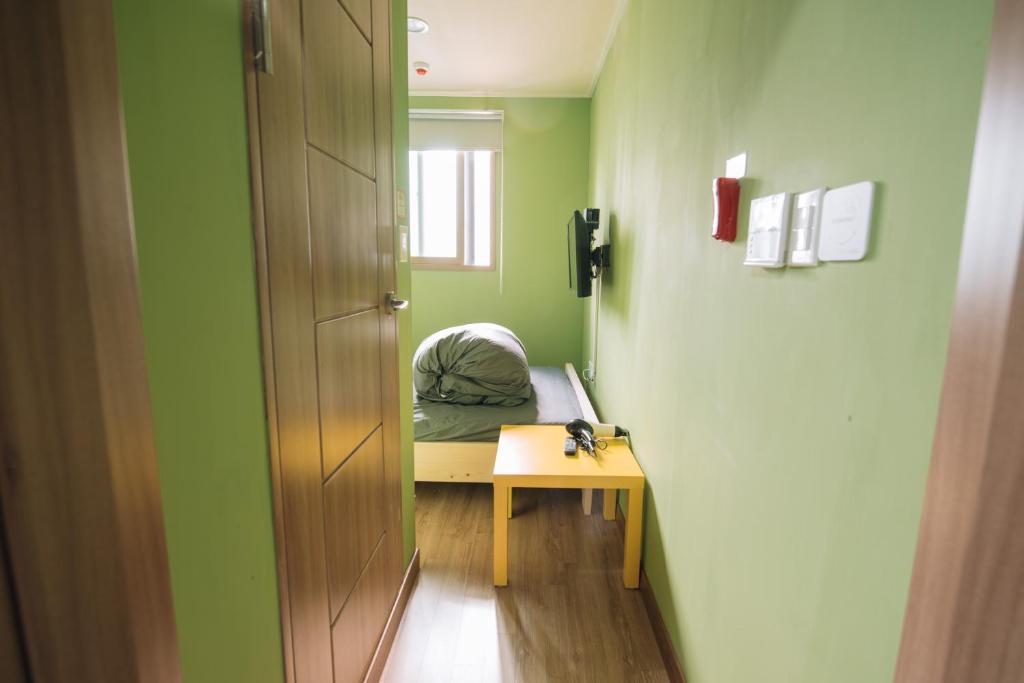 Midtown Hostel Daegu photo