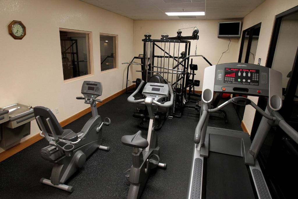 Gateway Studio Suites Photo 24
