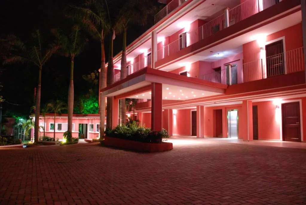 Hotel RDG, hotel in Managua