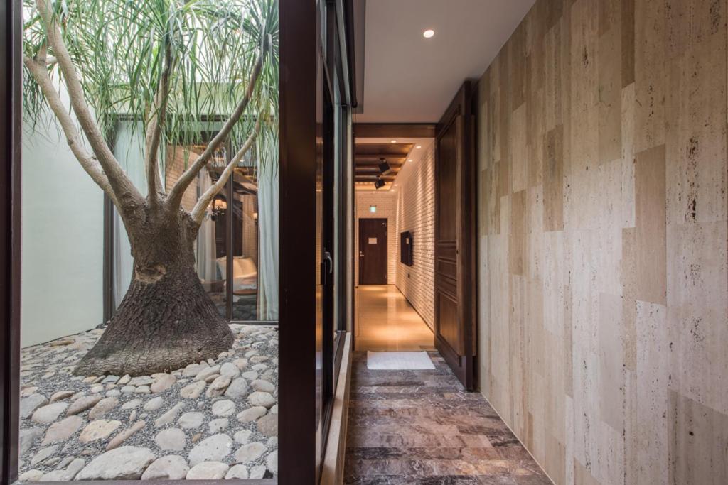 Surrounding environment