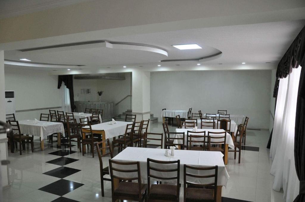 Hotel Kavkasioni photo