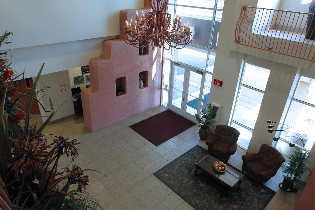Garden Place Suites Photo 2