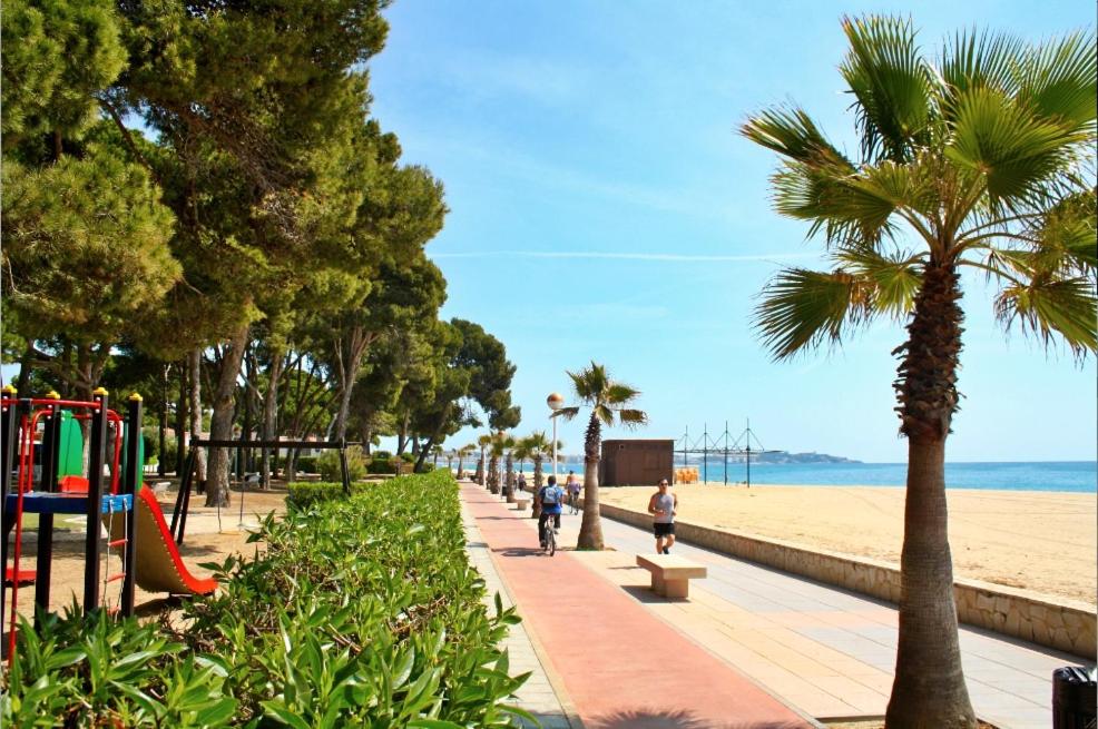 Lovely villa next to the beach photo