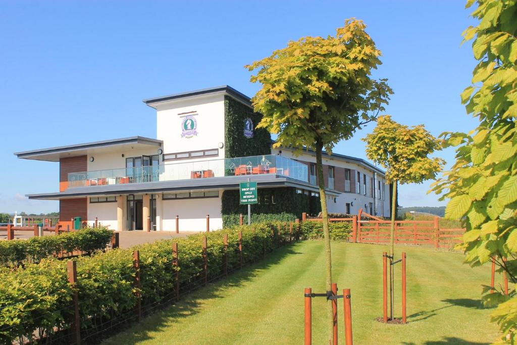 Ingliston Country Club Hotel photo