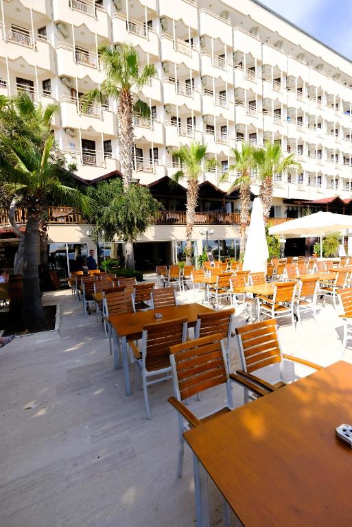 Anitas Hotel — Restaurant & bars in Konakli