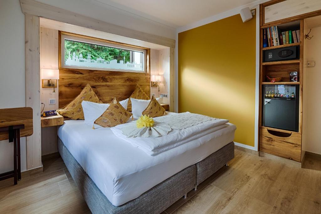 Hotel Pension Blumenbach — Hotel in Berlin