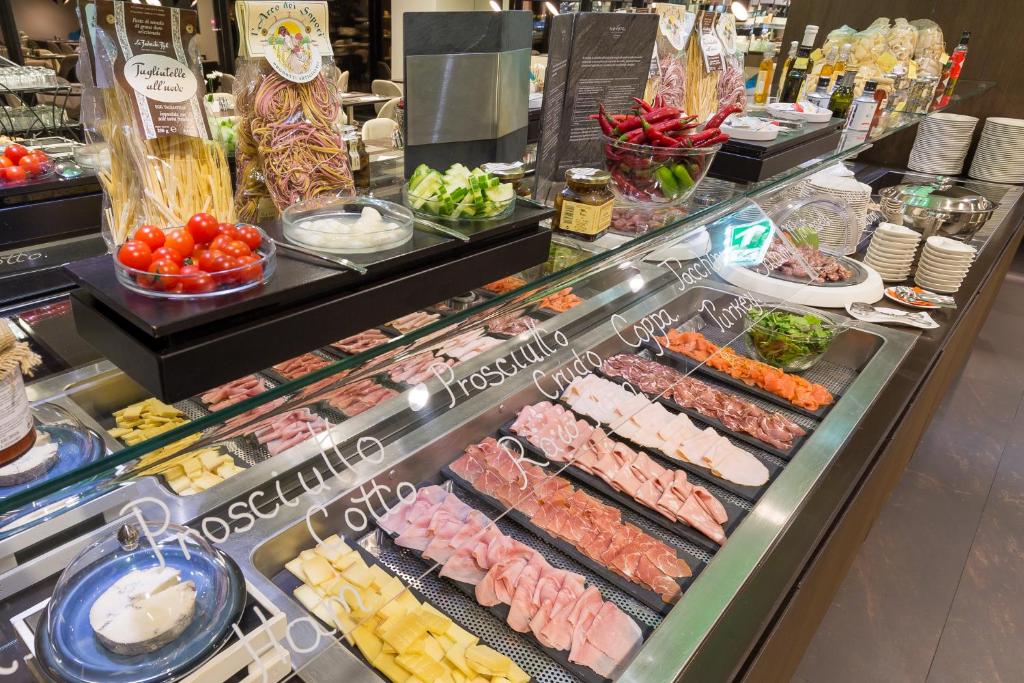 Novotel Lugano Paradiso Photo 9