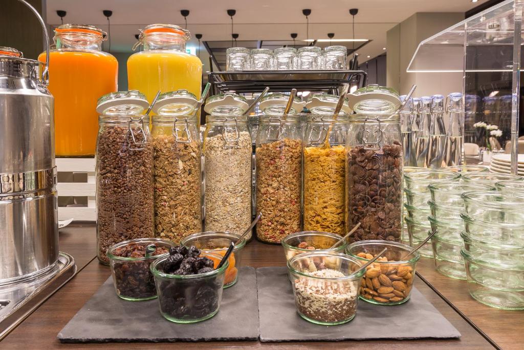 Novotel Lugano Paradiso Photo 10