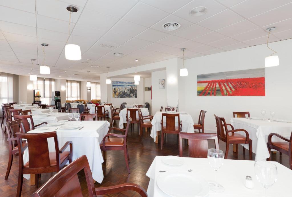 Hotel Don Curro — Restaurant & bars in Malaga, Andalusia