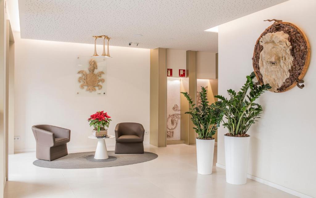 Hotel Lleo photo