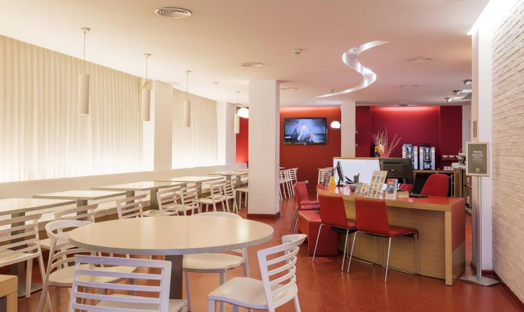 Ciutat Vella — Restaurant & bars in Barcelona, Catalonia