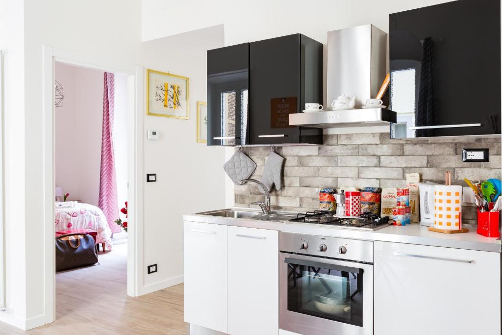 Sixty One Luxury Room - 4