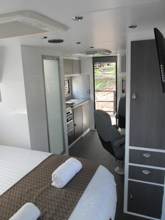 Moama on Murray Houseboats photo