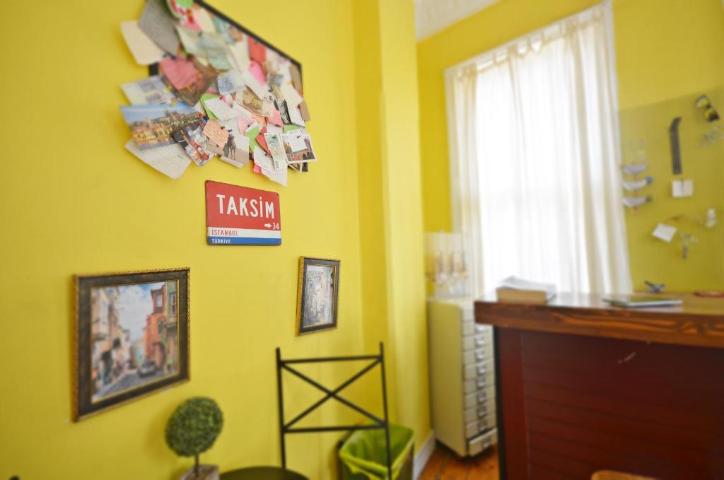 Jumba Hostel photo