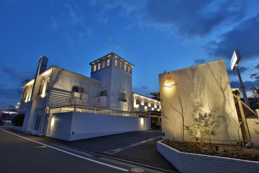 Hotel & Sweets Fukuoka (Love Hotel) photo