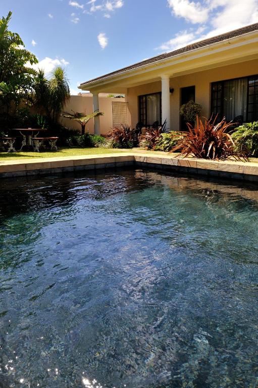 Swimming pool, Beachwalk Bed and Breakfast in Port Elizabeth