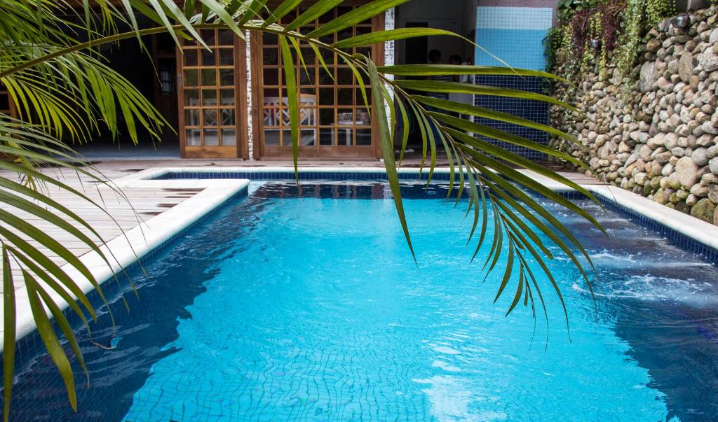 Pousada Camburi — Hotel in Sao Sebastiao (Sao Paulo)