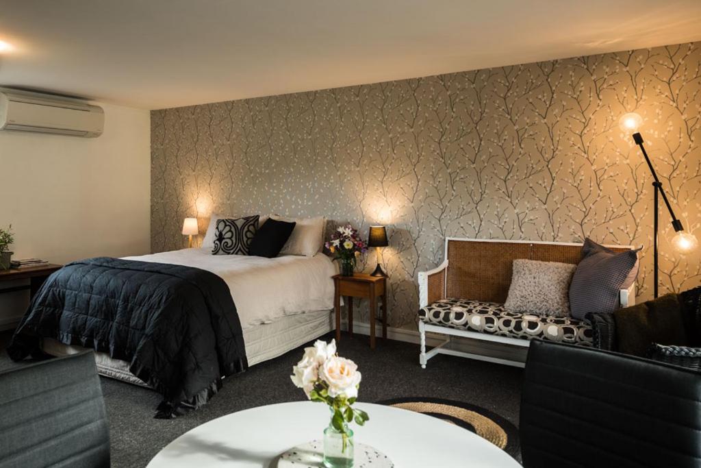 Mount Thomas Road B&amp;B — Hotel in Christchurch