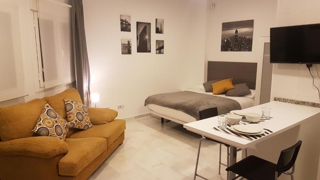 Alcazaba Home City Centre, Малага