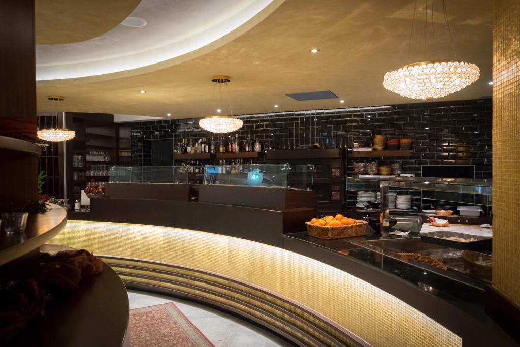 Hotel Amts-Apotheke photo