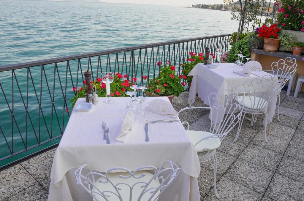 Hotel Du Lac - 5