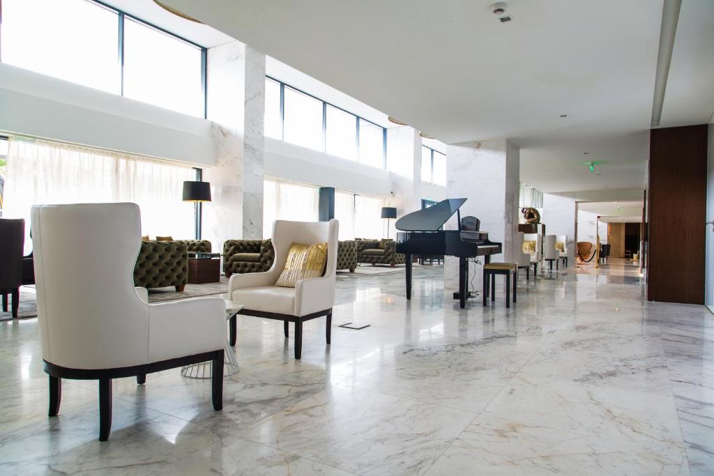 Grand Plaza Hotel Nampula photo