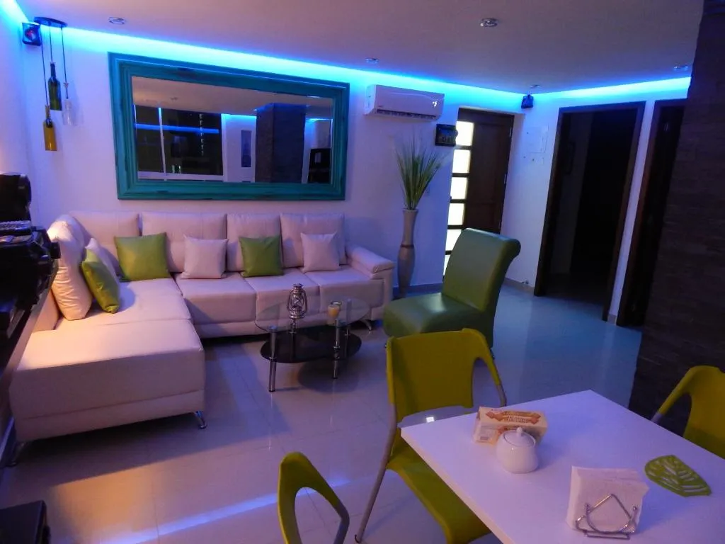 Apartment Lux Bocagrande, hotel in Cartagena de Indias