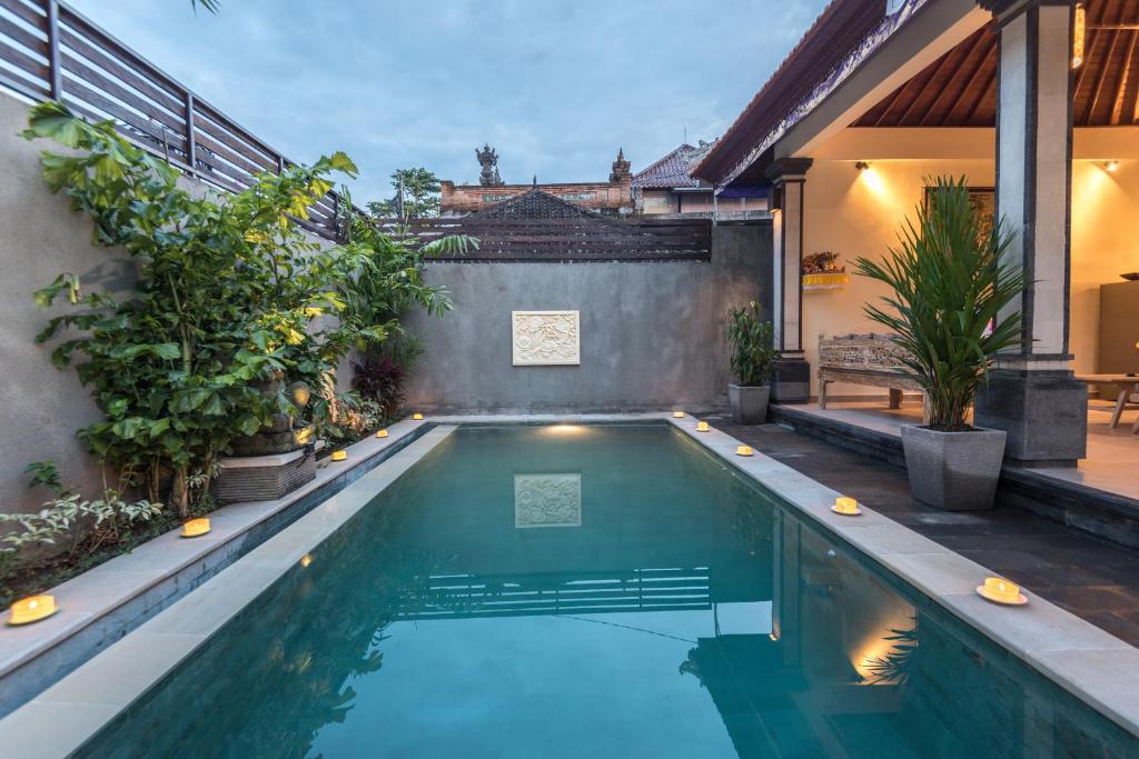 Secret Bunutan Ubud Villa photo