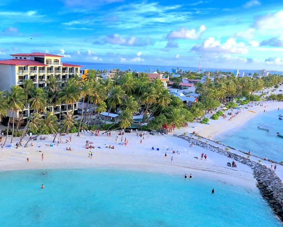 Kaani Grand Seaview, hotel in Maafushi