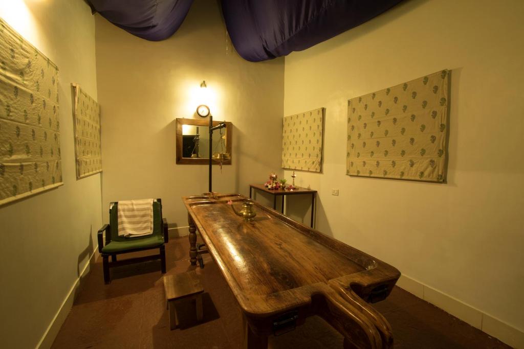 Spa, Red Earth Kabini in Kittur