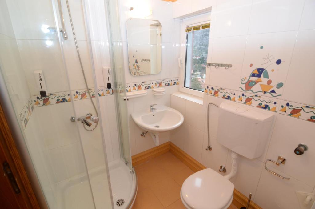 Maritimo Apartments photo