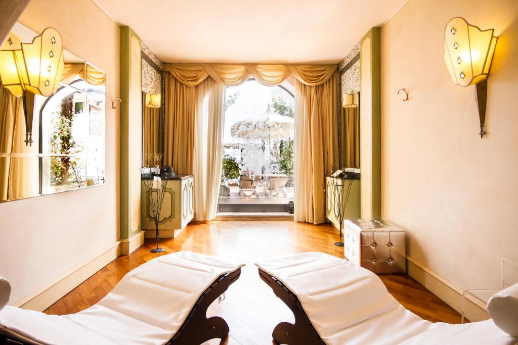 Park Hotel Ville Montefiori Spa & Centro Benessere — Gardone Riviera, Lombardy