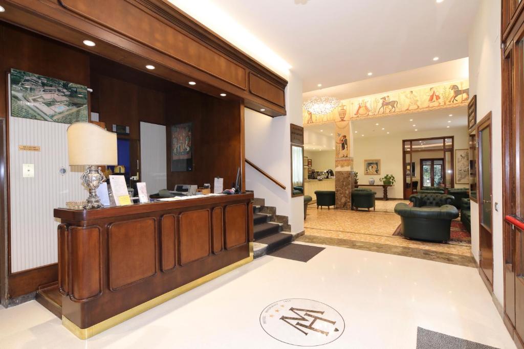 Hotel Moderno photo