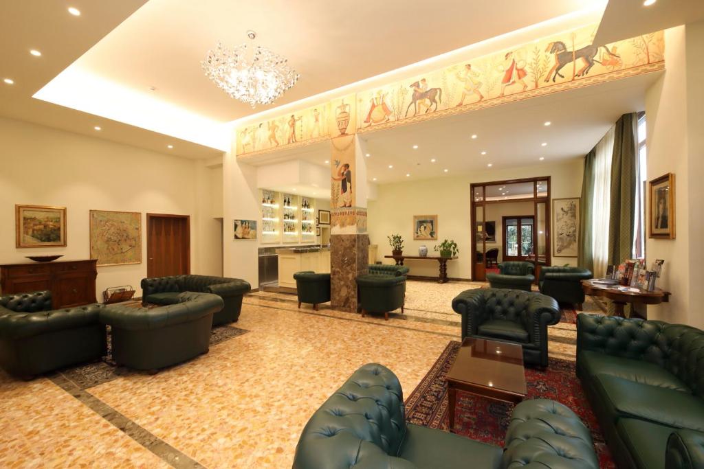 Hotel Moderno photo