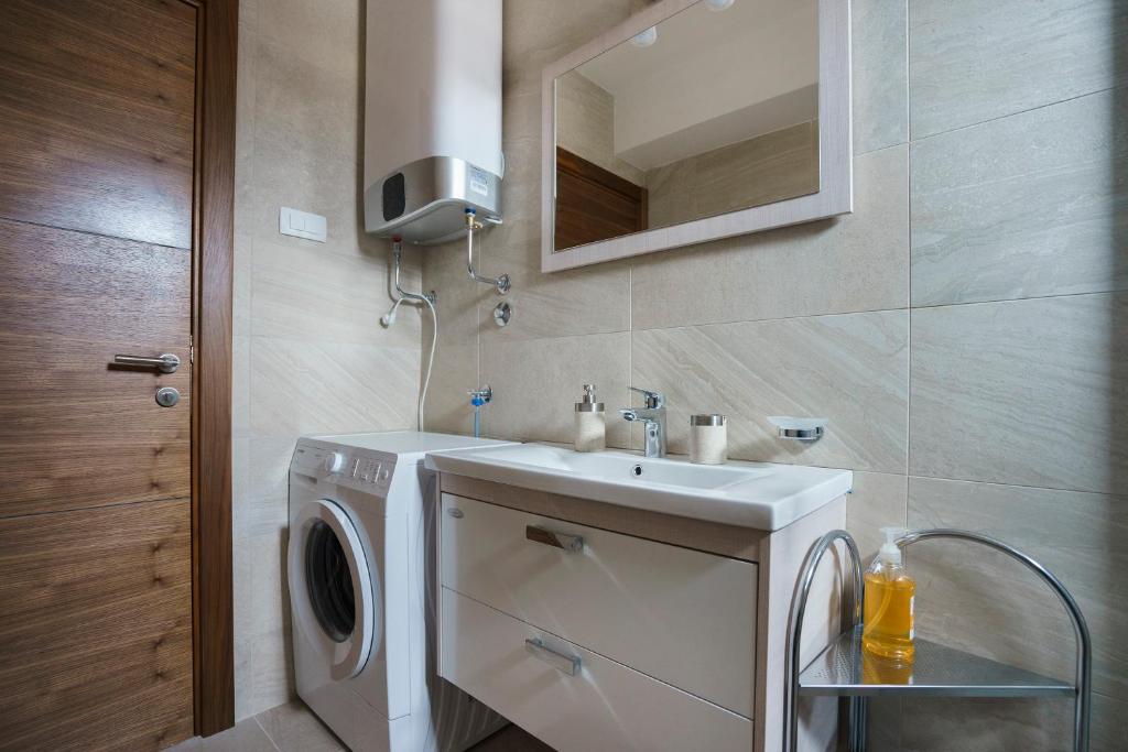 Apartments LORA Jadranskij put - 5