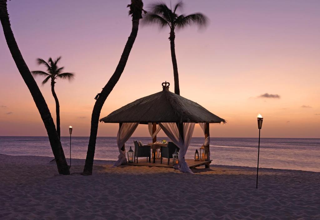 Bucuti & Tara Boutique Beach Resort - Adult Only — Beach in Oranjestad