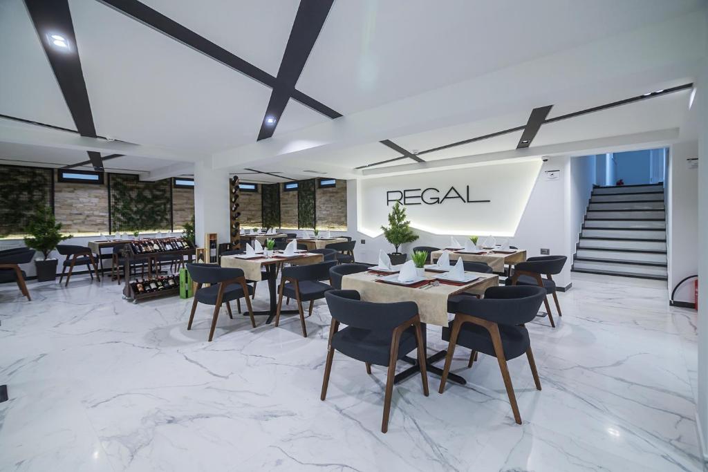 Hotel Regal photo