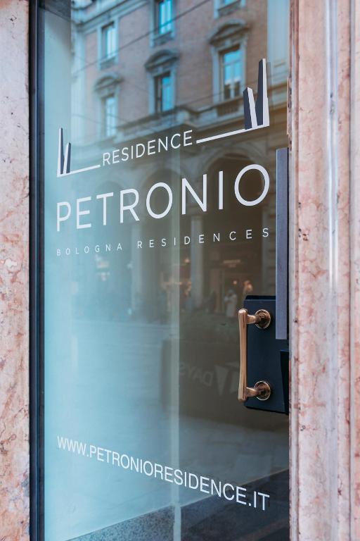 Petronio Residence - by Bologna Residences - 5