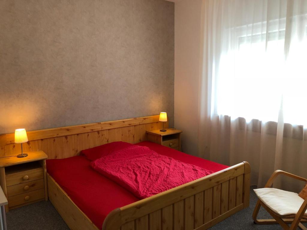 Apartmenthaus "Zum Lowen" Heidelberg - Ziegelhausen photo