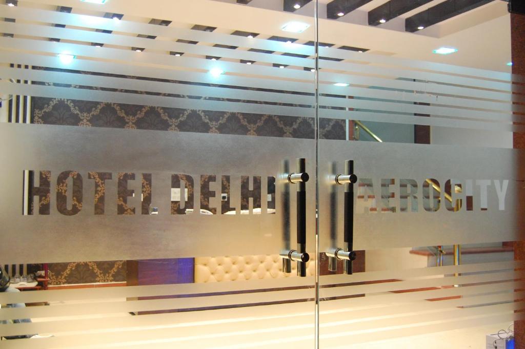 HOTEL DELHI AEROCITY photo
