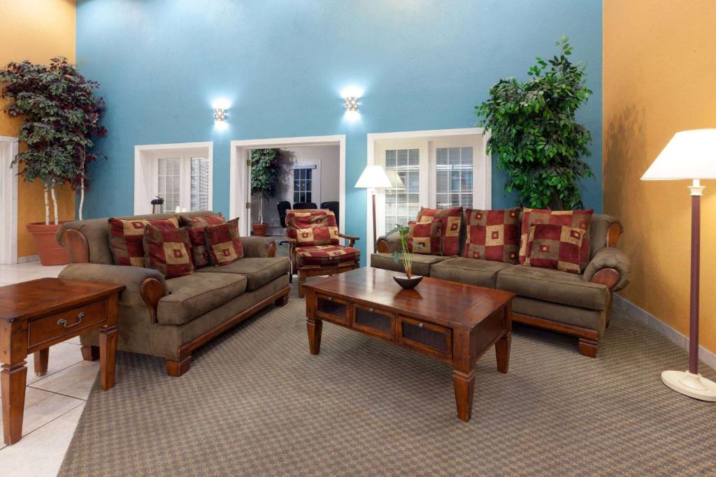 Extend-a-Suites - Extended Stay, I-40 Amarillo West 호텔 이미지 2