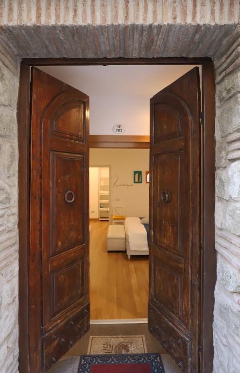 Atlantis Inn Castelgandolfo photo