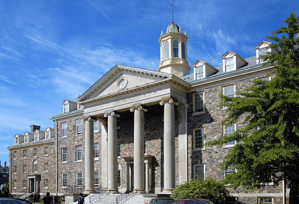 The Sutton Place Hotel Halifax, Canada - reviews, prices | Planet of Hotels